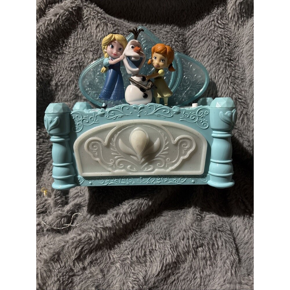 Disney Frozen Jewelry Box Music Anna Elsa Olaf Snowman Works Sound Moves Builds